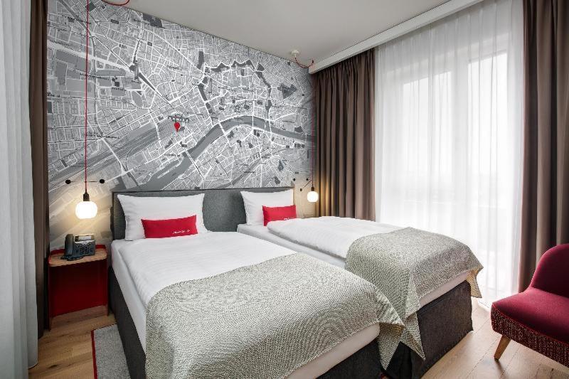Intercityhotel Frankfurt Hauptbahnhof Sued Frankfurt pe Main Cameră foto