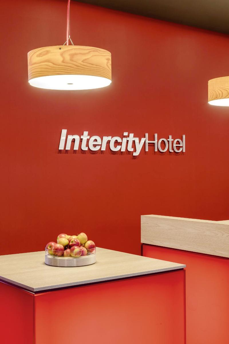 Intercityhotel Frankfurt Hauptbahnhof Sued Frankfurt pe Main Exterior foto