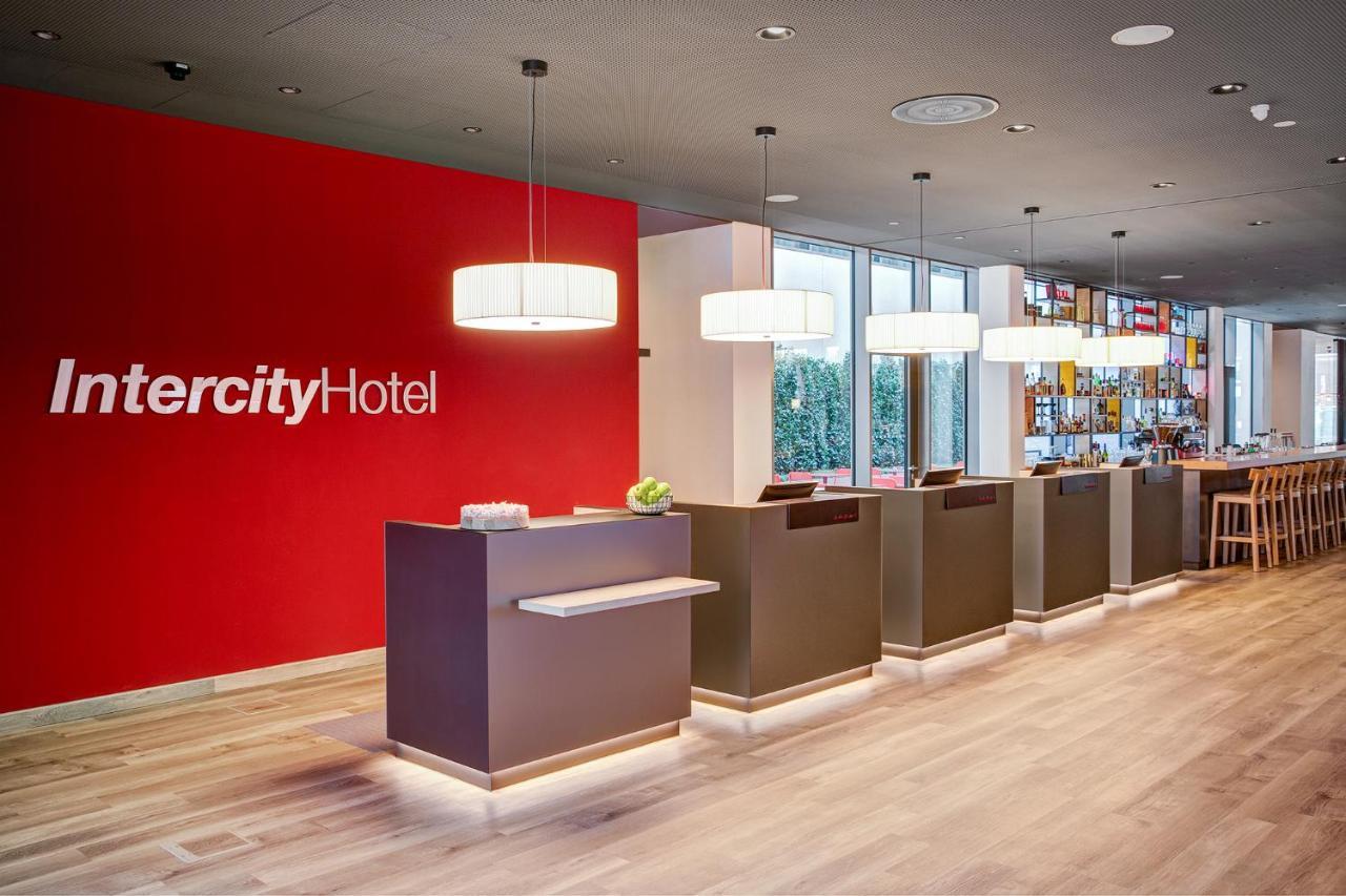 Intercityhotel Frankfurt Hauptbahnhof Sued Frankfurt pe Main Exterior foto